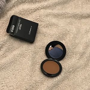 MAC BRONZER in REFINED GOLDEN